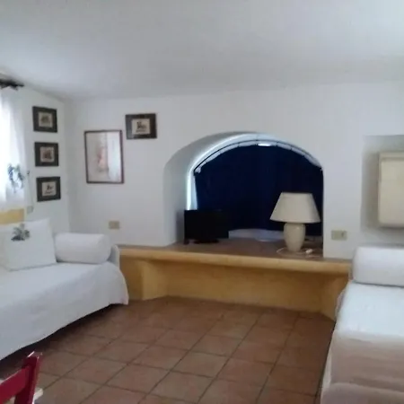 Le Querce Baja Sardinia Ferienhaus