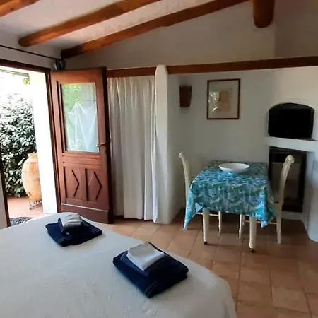 Le Querce Baja Sardinia